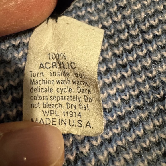 Kate Collin’s Vintage Floral Patterned Gray Sweater 80’s Retro-inspired.Medium - Picture 7 of 8